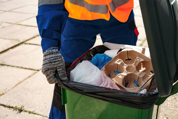 Best Yard Waste Removal  in Oskaloosa, KS